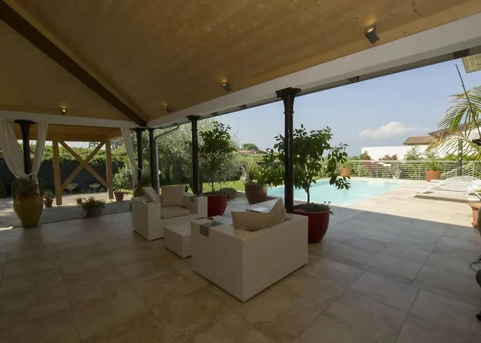 Villa Benacus